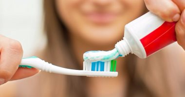 Photo of دراسة: مادة كيميائية بمعجون الأسنان ترفع خطر الإصابة بسرطان الأمعاء
