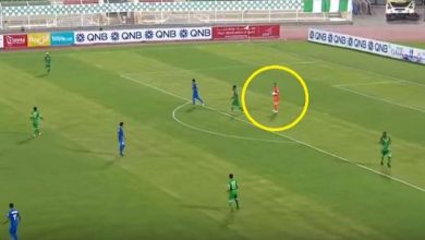Photo of حارس عماني يسجل هدفاً من المرمى إلى المرمى ! ( فيديو )