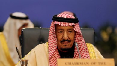 Photo of الملك سلمان يبعث برسالتين إلى السيسي والعاهل الأردني