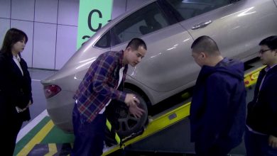 Photo of بالفيديو ..  طريقة جديدة مدهشة لركن السيارات في الصين